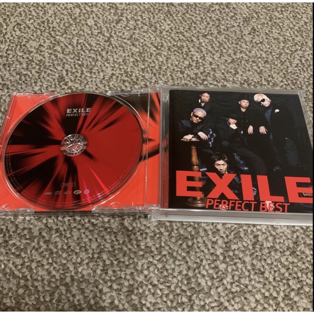 EXILE(エグザイル)のEXILE PERFECT BEST CD+DVD エグザイル ベスト エンタメ/ホビーのCD(ポップス/ロック(邦楽))の商品写真