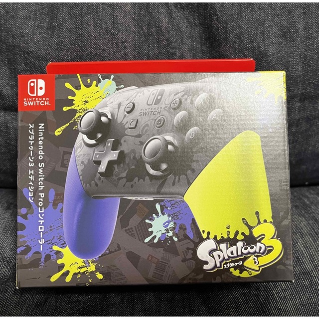 【新品】 スプラトゥーン3 Nintendo Switch Proコントローラー エンタメ/ホビーのゲームソフト/ゲーム機本体(その他)の商品写真