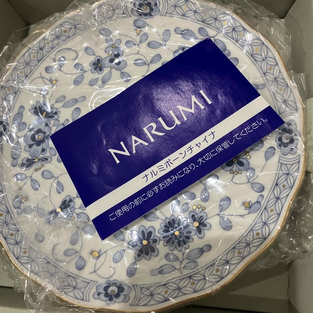 NARUMI(ナルミ)の新品☆ナルミ　ミラノ　カップ&ソーサー　ペア インテリア/住まい/日用品のキッチン/食器(食器)の商品写真