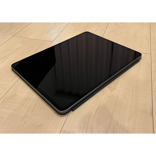 アイパッド(iPad)のiPad Pro(12.9インチ)/第4世代/256GB/純正ケース付き(タブレット)