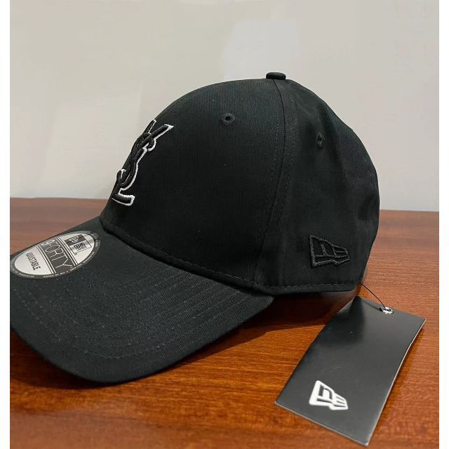 大得価新品 Saint Laurent - お洒落SAINT LAURENT x New Eraコラボ
