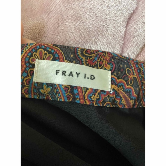 FRAY I.D(フレイアイディー)のりんご2様専用　FRAY I.D 【石原さとみ着用】ペイズリースリットスカート  レディースのスカート(ロングスカート)の商品写真