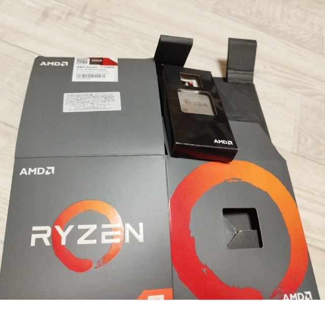 AMD RYZEN 7 2700X 1