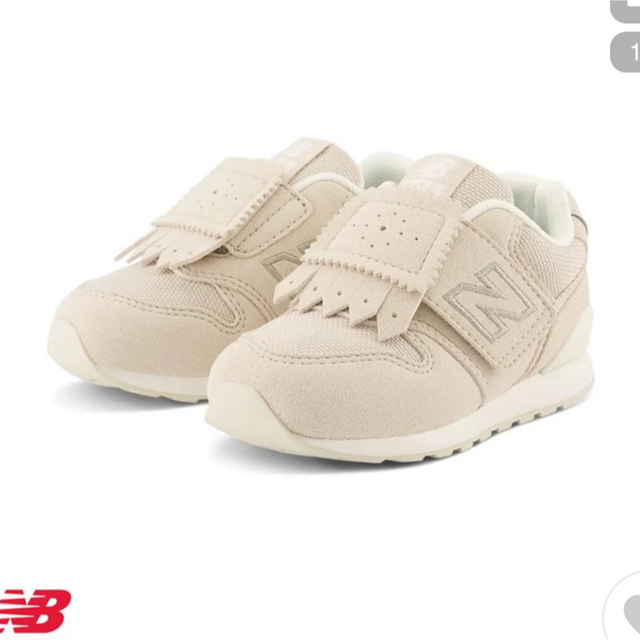 新品未使用　NB ニューバランス　キッズスニーカー　タッセルデザイン　スニーカー