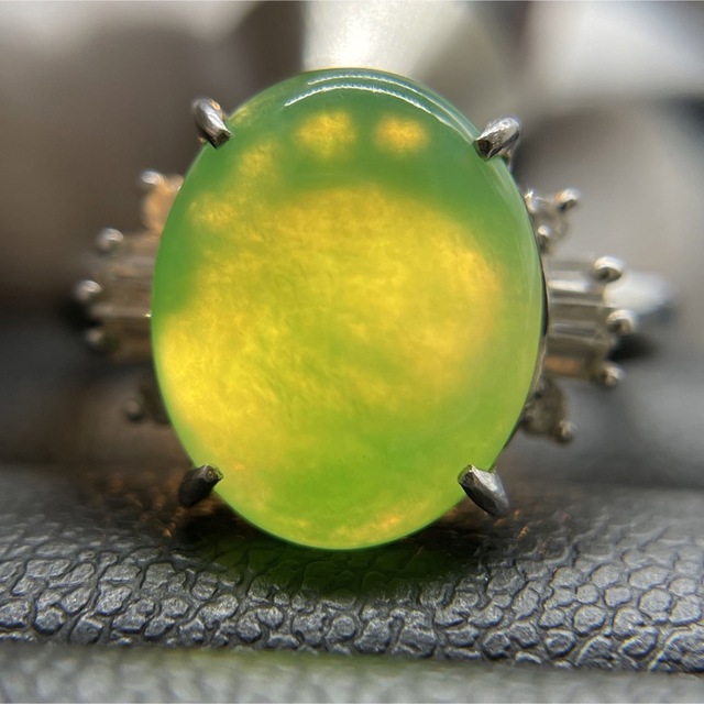 素敵な 【買取店購入品】翡翠 4ct ダイヤ プラチナリング Pt900 18.5号