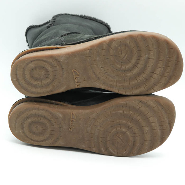 Clarks(クラークス)のクラークス ショートブーツ レザー ボア フラットブーツ 23.5cm相当 ブランド シューズ 靴 黒 レディース 4.5サイズ ブラック Clarks レディースの靴/シューズ(ブーツ)の商品写真