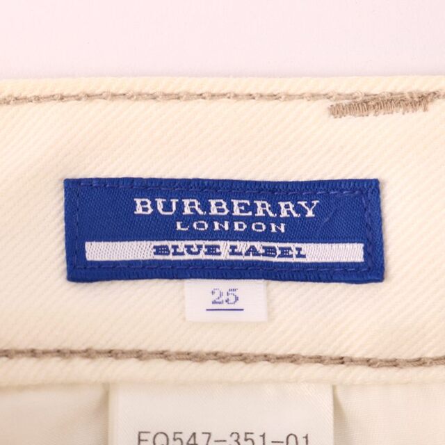 BURBERRY BLUE LABEL(バーバリーブルーレーベル)のバーバリーブルーレーベル ショートパンツ ショーパン ロゴ ステッチ ボトムス レディース 25サイズ ホワイト BURBERRY BLUE LABEL レディースのパンツ(ショートパンツ)の商品写真