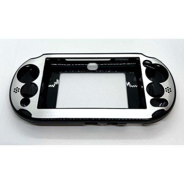 PlayStation Vita(プレイステーションヴィータ)のPS Vita2000(PCH-2000)専用アルミプレートケース(シルバー) エンタメ/ホビーのゲームソフト/ゲーム機本体(その他)の商品写真