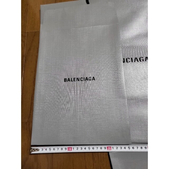 Gucci(グッチ)のGUCCI&BALENCIAGAショップバッグ 袋 箱等まとめて18点以上 レディースのバッグ(ショップ袋)の商品写真