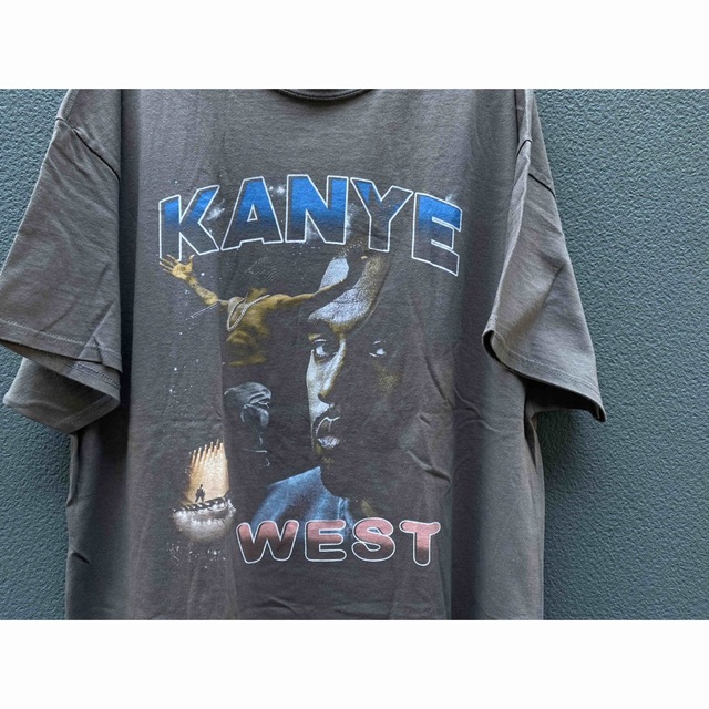 OFF-WHITE(オフホワイト)の✨激レア❗️Kanyewest"Rap-T(2XL)"✨ メンズのトップス(Tシャツ/カットソー(半袖/袖なし))の商品写真