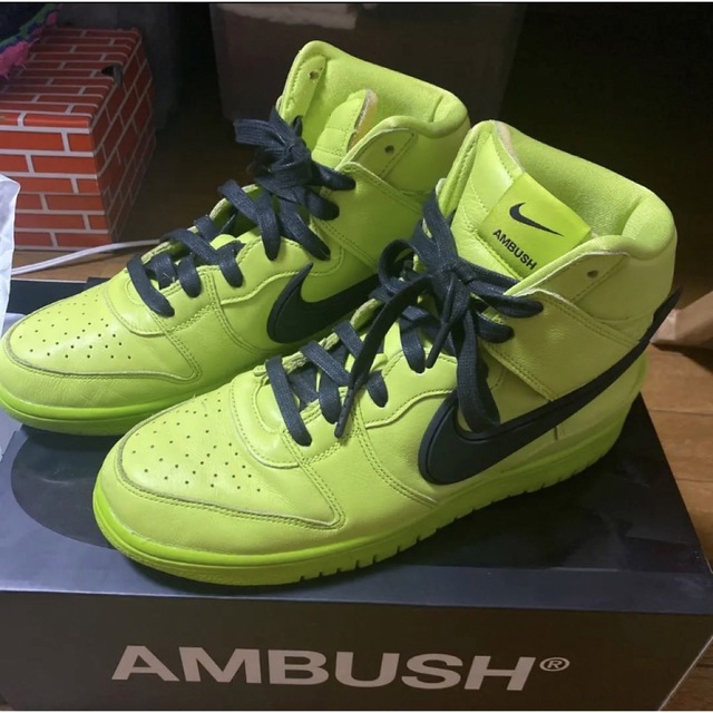 NIKE&AMBUSHコラボスニカー