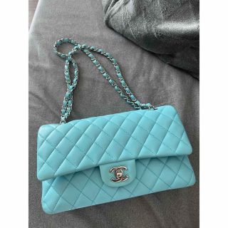 CHANEL マトラッセ 水色 レア ミントグリーン ラムスキン