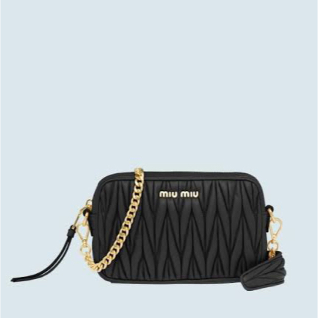 入荷中 miumiu マテラッセ ショルダーバッグ 黒 miumiu - ショルダー ...