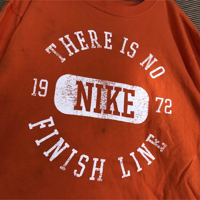 NIKE(ナイキ)の【ナイキ】長袖Tシャツ　ロンT　スウォッシュロゴ　デカロゴ　オレンジ15 メンズのトップス(Tシャツ/カットソー(七分/長袖))の商品写真