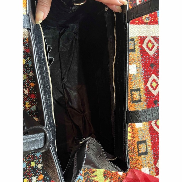 【新品未使用】クロコ型押しトートバッグ レディースのバッグ(トートバッグ)の商品写真