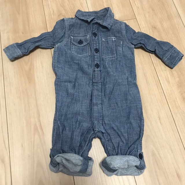 baby GAP デニム　ロンパース　70 80 キッズ/ベビー/マタニティのベビー服(~85cm)(ロンパース)の商品写真