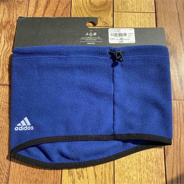 adidas(アディダス)の♡adidas♡ネックウォーマー スポーツ/アウトドアのサッカー/フットサル(その他)の商品写真