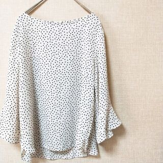 アナイ(ANAYI)のアナイ　ANAYI　水玉　シフォンブラウス　カットソー　袖フリル(シャツ/ブラウス(長袖/七分))