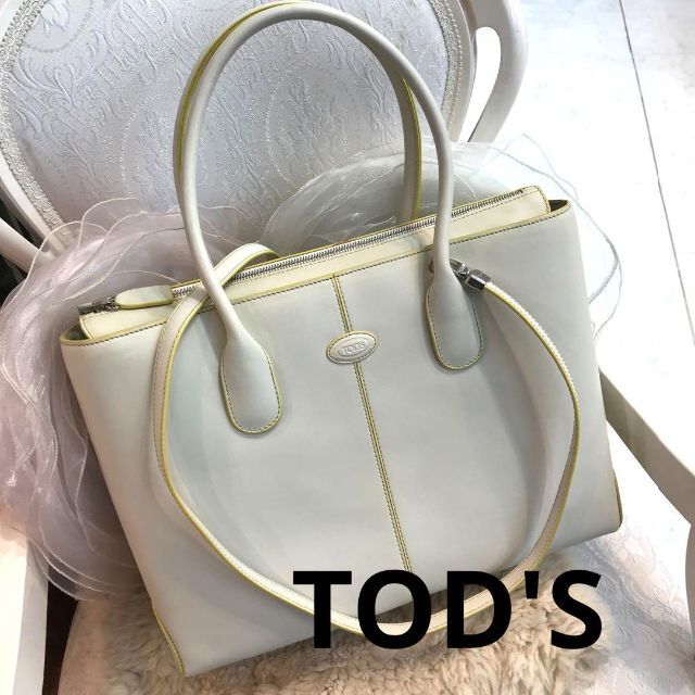 ☆美品☆TOD'S　トッズ　トートバッグ　ショルダーバッグ　レザー　白