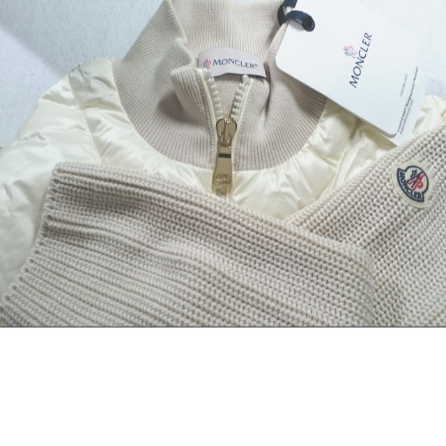 MONCLER(モンクレール)の●新品/正規品● MONCLER 袖ロゴ Padded Cotton Cardi レディースのトップス(カーディガン)の商品写真