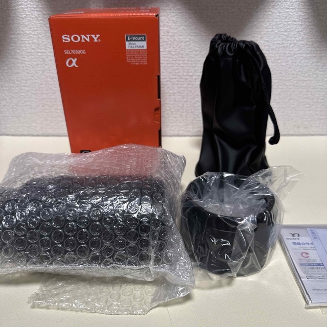 SONY(ソニー)のSONY SEL70300G FE70-300㎜ 新同品  スマホ/家電/カメラのカメラ(レンズ(ズーム))の商品写真