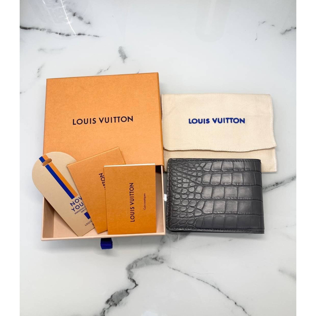 注目ブランド LOUIS VUITTON - 未使用 LOUIS VUITTONルイヴィトン