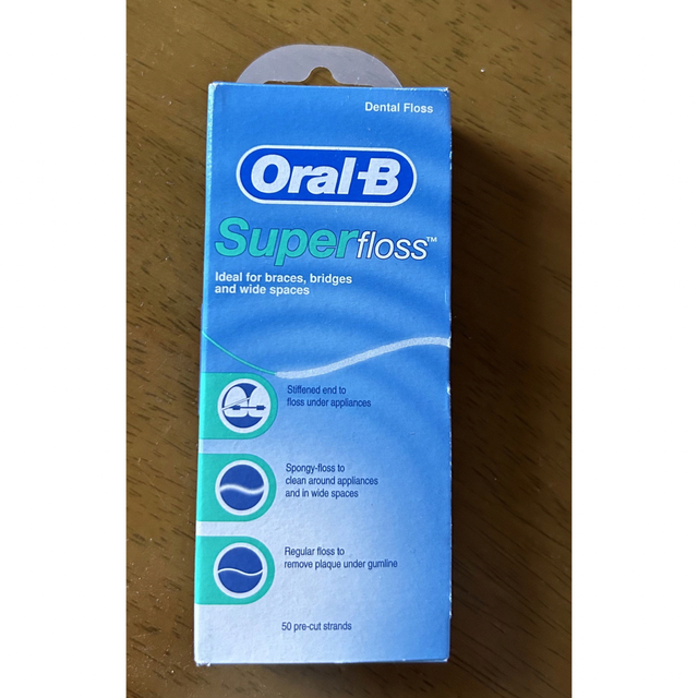 専用ーオーラルB Oral-B スーパーフロス Super floss 50本 コスメ/美容のオーラルケア(歯ブラシ/デンタルフロス)の商品写真