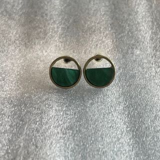 ピアス(ピアス)