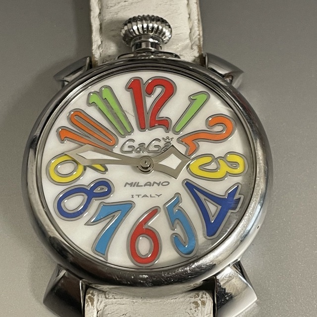 ガガミラノ マヌアーレ40  クオーツ式腕時計