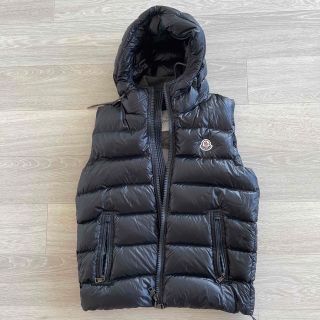 モンクレール(MONCLER)のダウンベスト(ダウンベスト)