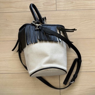 ドゥロワー(Drawer)のAyako bag フリンジ　バック(ショルダーバッグ)