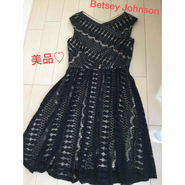 BETSEY JOHNSON(ベッツィジョンソン)の美品♡ベッツィジョンソンBETSEY JOHNSON  ワンピース レディースのフォーマル/ドレス(ミディアムドレス)の商品写真