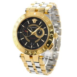 ヴェルサーチ(VERSACE)の【新品】ヴェルサーチ VERSACE 腕時計 メンズ VEBV00519 Vレース デュアルタイム 46mm V-RACE DUAL TIME 46mm クオーツ ブラックxシルバー/ゴールド アナログ表示(腕時計(アナログ))