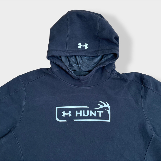 UNDER ARMOUR(アンダーアーマー)の【UNDER ARMOUR】2XL ビッグシルエット パーカー ロゴ US古着 メンズのトップス(パーカー)の商品写真