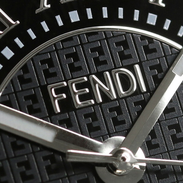 FENDI(フェンディ)の【新品】フェンディ FENDI 腕時計 メンズ F257011000 クラシコ 38mm CLASSICO 38mm クオーツ ブラックxシルバー アナログ表示 メンズの時計(腕時計(アナログ))の商品写真