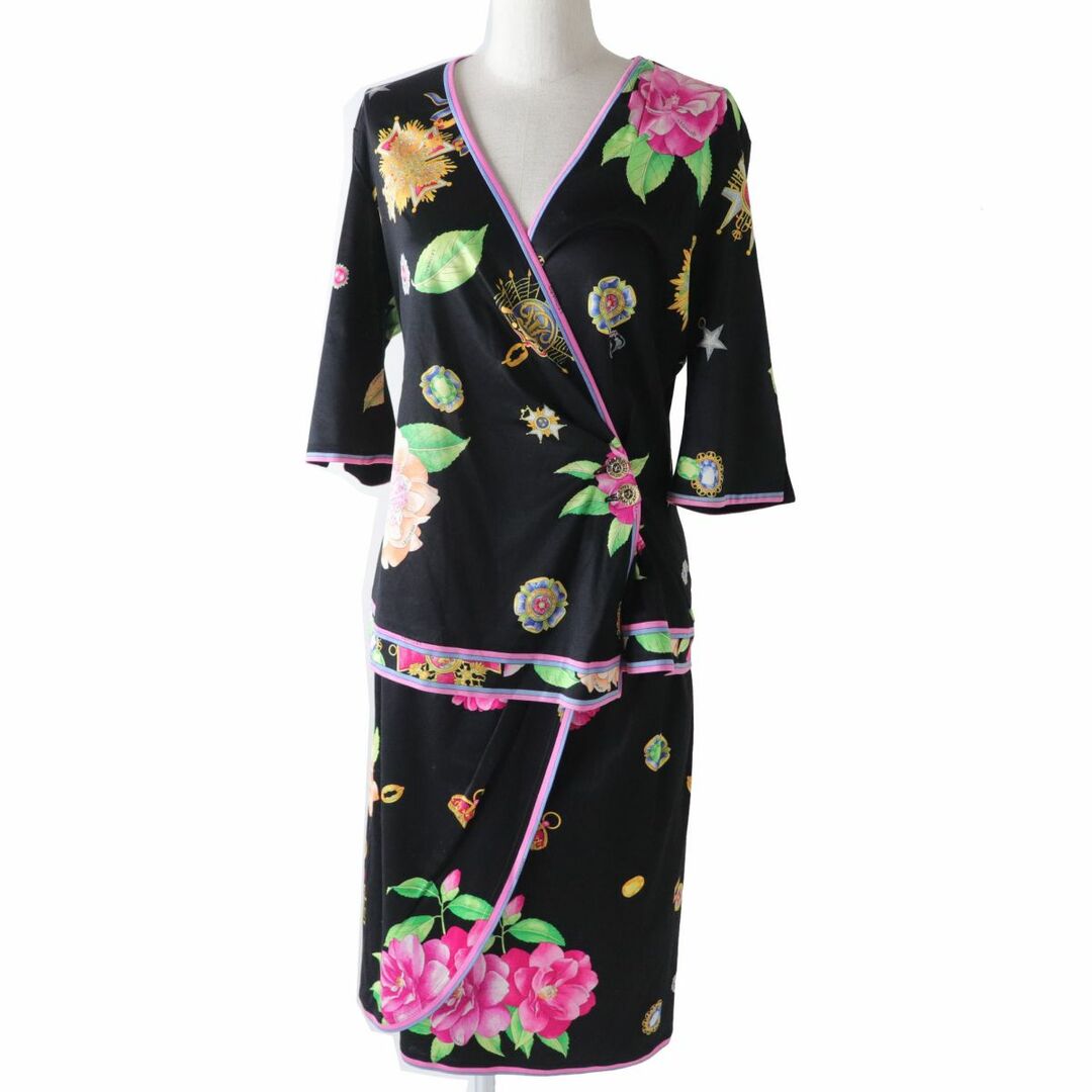 【極美品】レオナール セットアップ スカート 花柄 ブラック