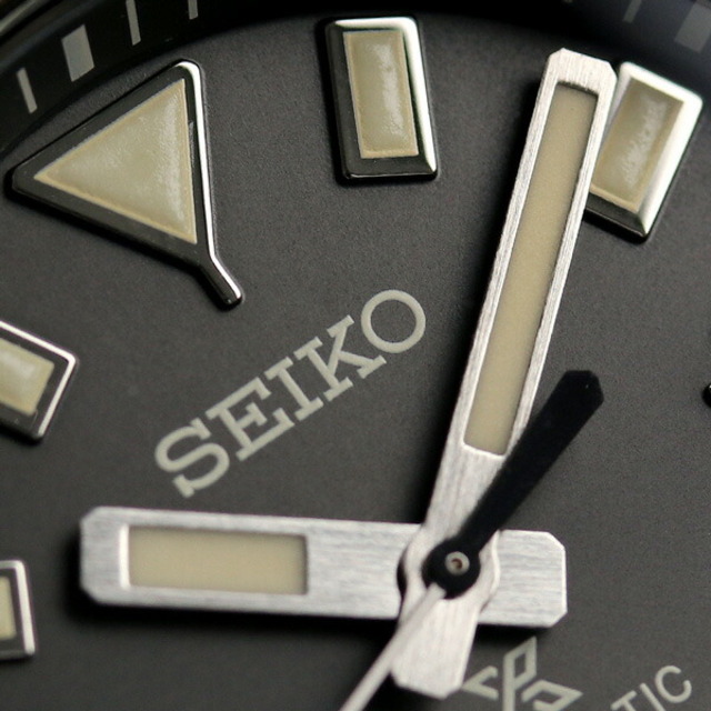 SEIKO(セイコー)の【新品】セイコー SEIKO 腕時計 メンズ SBDY089 プロスペックス ダイバースキューバ ストリート シリーズ サファリ DIVER SCUBA STREET SERIES SAFARI 自動巻き（4R35/手巻き付） ブラックxベージュ アナログ表示 メンズの時計(腕時計(アナログ))の商品写真