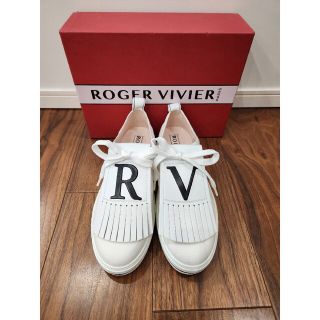 ロジェヴィヴィエ(ROGER VIVIER)の新品　ROGER  VIVIER 　スニーカー(スニーカー)