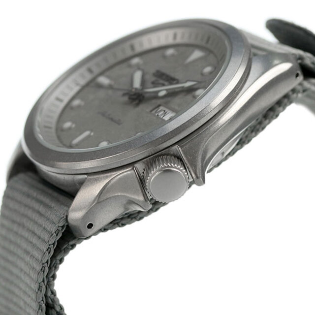 セイコー SEIKO 腕時計 メンズ SBSA129 セイコー 5スポーツ セメント ボーイ ストリート スタイル CEMENT BOY STREET STYLE 自動巻き（4R36/手巻き付） グレーxグレー アナログ表示