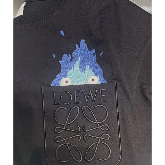 ロエベxハウル カルシファー刺繍Tシャツ 10080円 売れ筋在庫 トップス