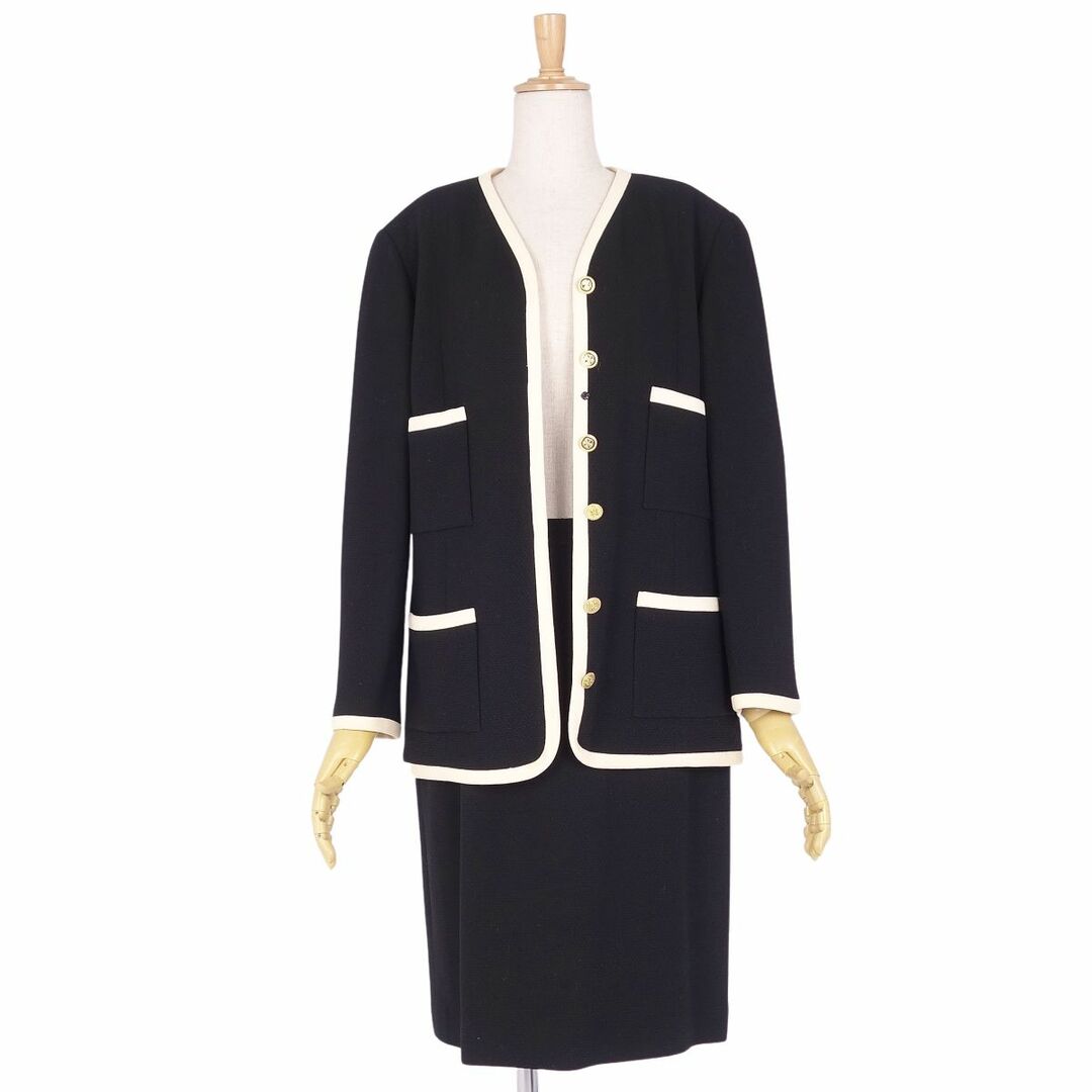 CHANEL(シャネル)の極美品 Vintage シャネル CHANEL スーツ セットアップ ジャケット スカート クローバーボタン レディース 42(L相当) ブラック/ホワイト レディースのフォーマル/ドレス(スーツ)の商品写真