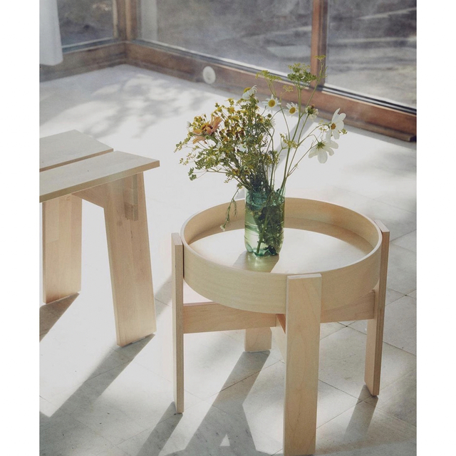 marimekko(マリメッコ)のIKEA マリメッコ　サイドテーブル インテリア/住まい/日用品の机/テーブル(コーヒーテーブル/サイドテーブル)の商品写真