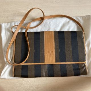 フェンディ(FENDI)のペリカン　FENDI ショルダーバッグ(ショルダーバッグ)