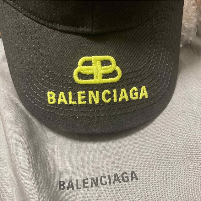 Balenciaga(バレンシアガ)のバレンシアガ　BBロゴ　キャップ　帽子 メンズの帽子(キャップ)の商品写真