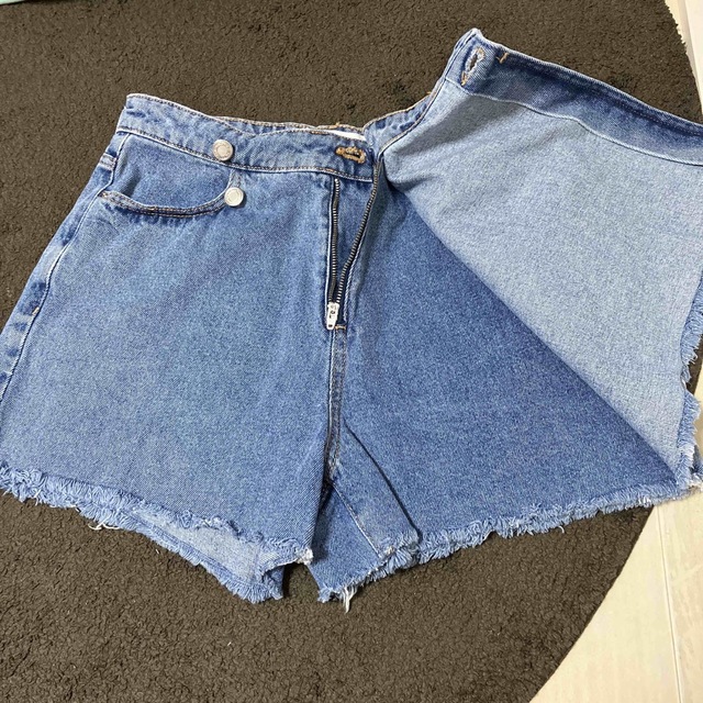 ZARA(ザラ)のZARA キュロットスカート　デニム レディースのスカート(ミニスカート)の商品写真