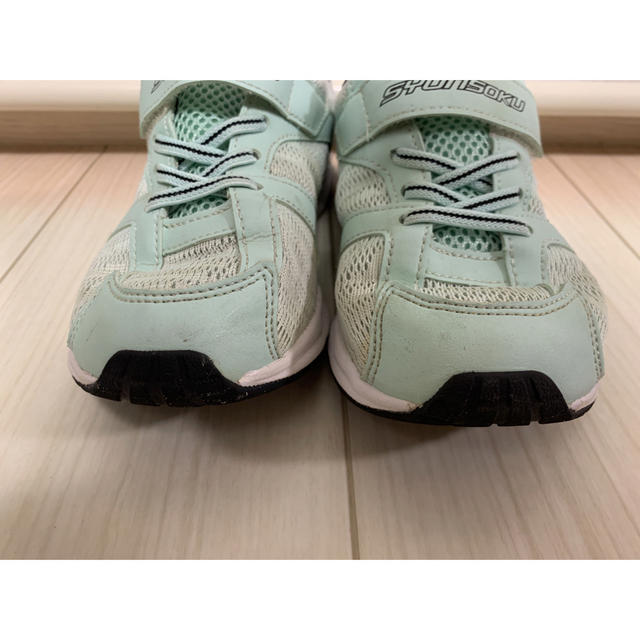 SYUNSOKU（ACHILESS）(シュンソク)の瞬足スニーカー　エメラルドグリーン　サイズ21.5EEE キッズ/ベビー/マタニティのキッズ靴/シューズ(15cm~)(スニーカー)の商品写真