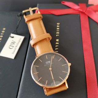 ダニエルウェリントン(Daniel Wellington)の期間限定値下げ💴⤵️【誕生日祝い】ダニエルウェリントン腕時計(腕時計)