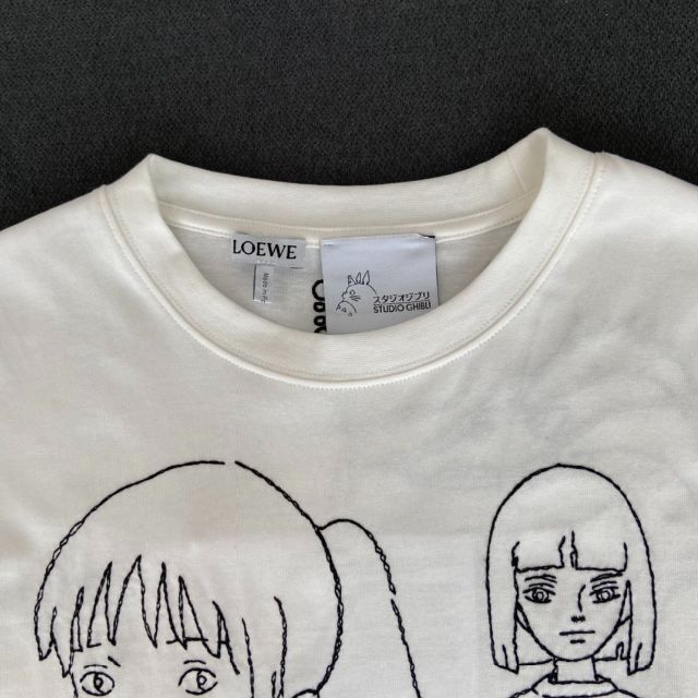 LOEWE 千と千尋の神隠しコラボTシャツ トップス LOEWE 千と千尋の神隠しコラボTシャツ トップス