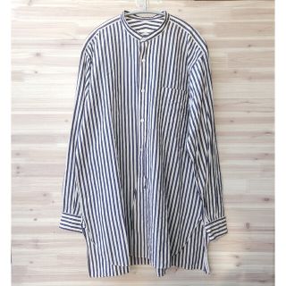 コモリ(COMOLI)の15AW comoli ストライプ バンドカラーシャツ コモリ (シャツ)