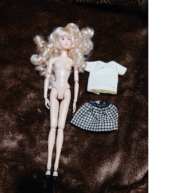 Sekiguchi(セキグチ)のモモコ ドール momoko 本体 アウトフィット ハンドメイド ハンドメイドのぬいぐるみ/人形(人形)の商品写真